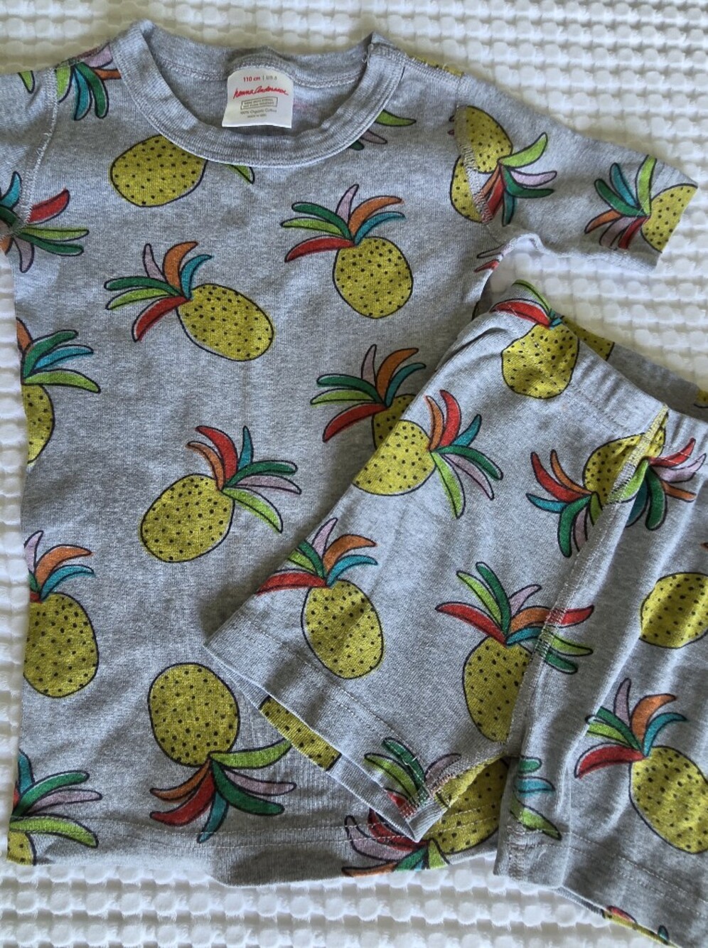 Hanna Andersson Pineapple 🍍 Shorts Pajamas